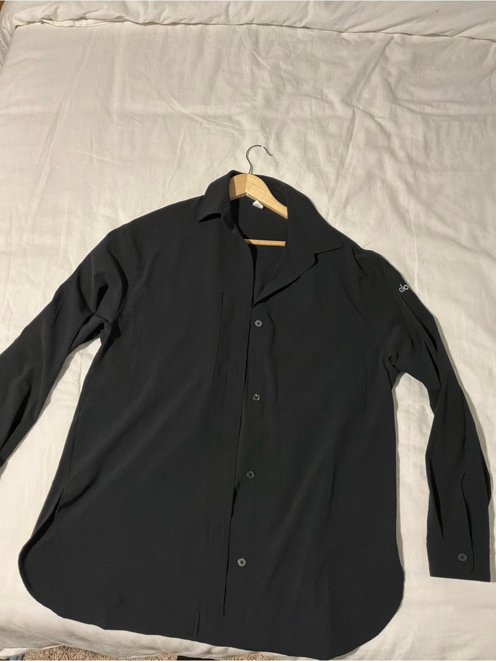 Alo Yoga Dreamscape Button Down Long Sleeve Black Medium Like New